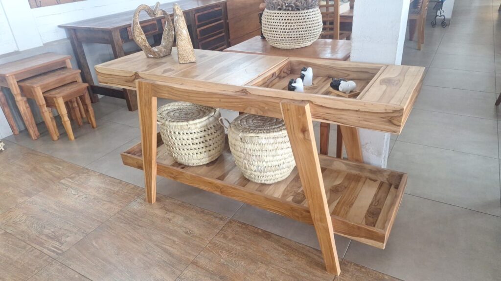 Bandeija de madeira de lei para decorar sua casa