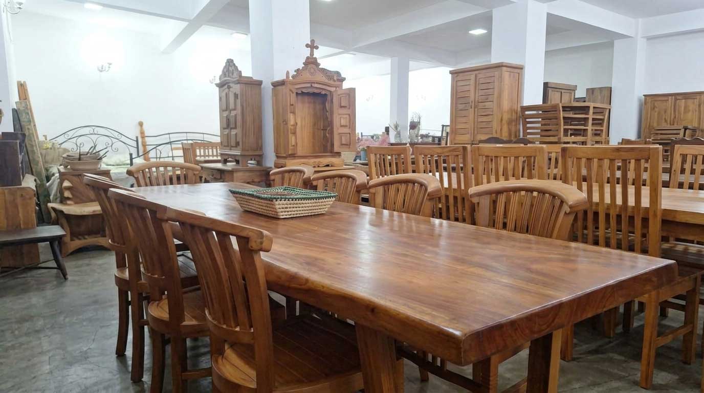 conjunto-mesa-com-8-cadeiras-slide